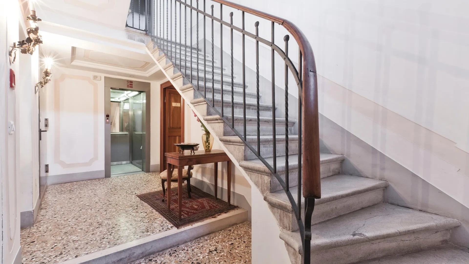 Palazzo Cendon Piano Antico Hotel Velence