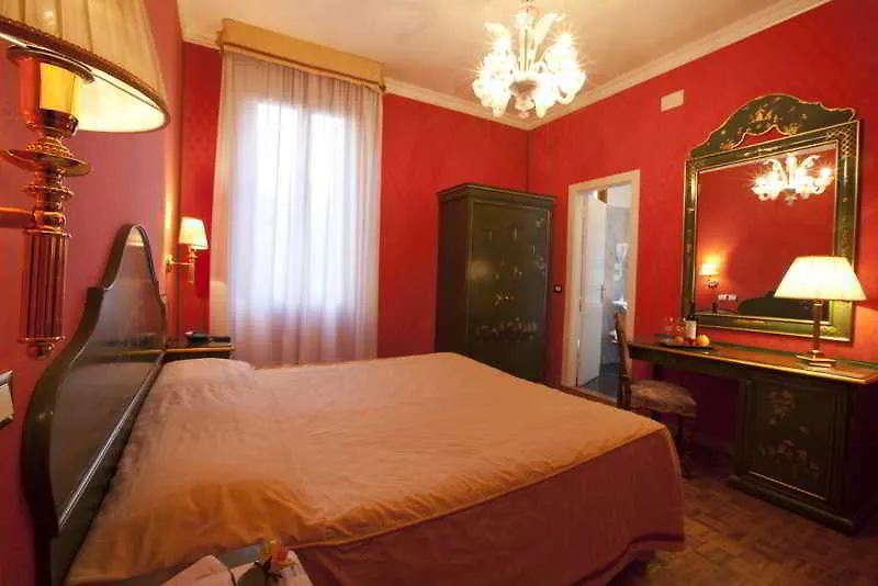 Palazzo Cendon Piano Antico Hotel Velence